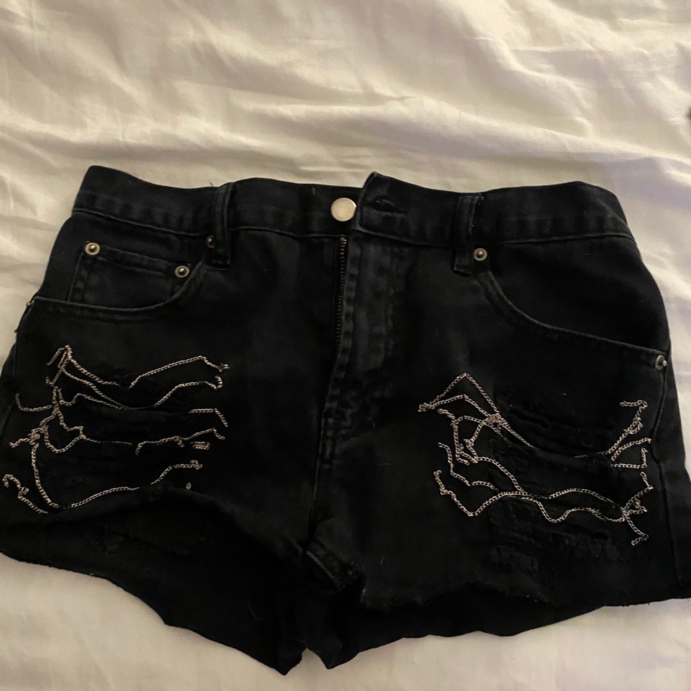 High wasted shorts